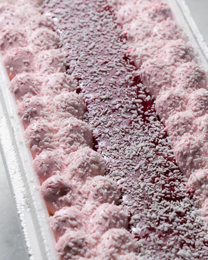 Iced Vovo Hot Tub - Image 3