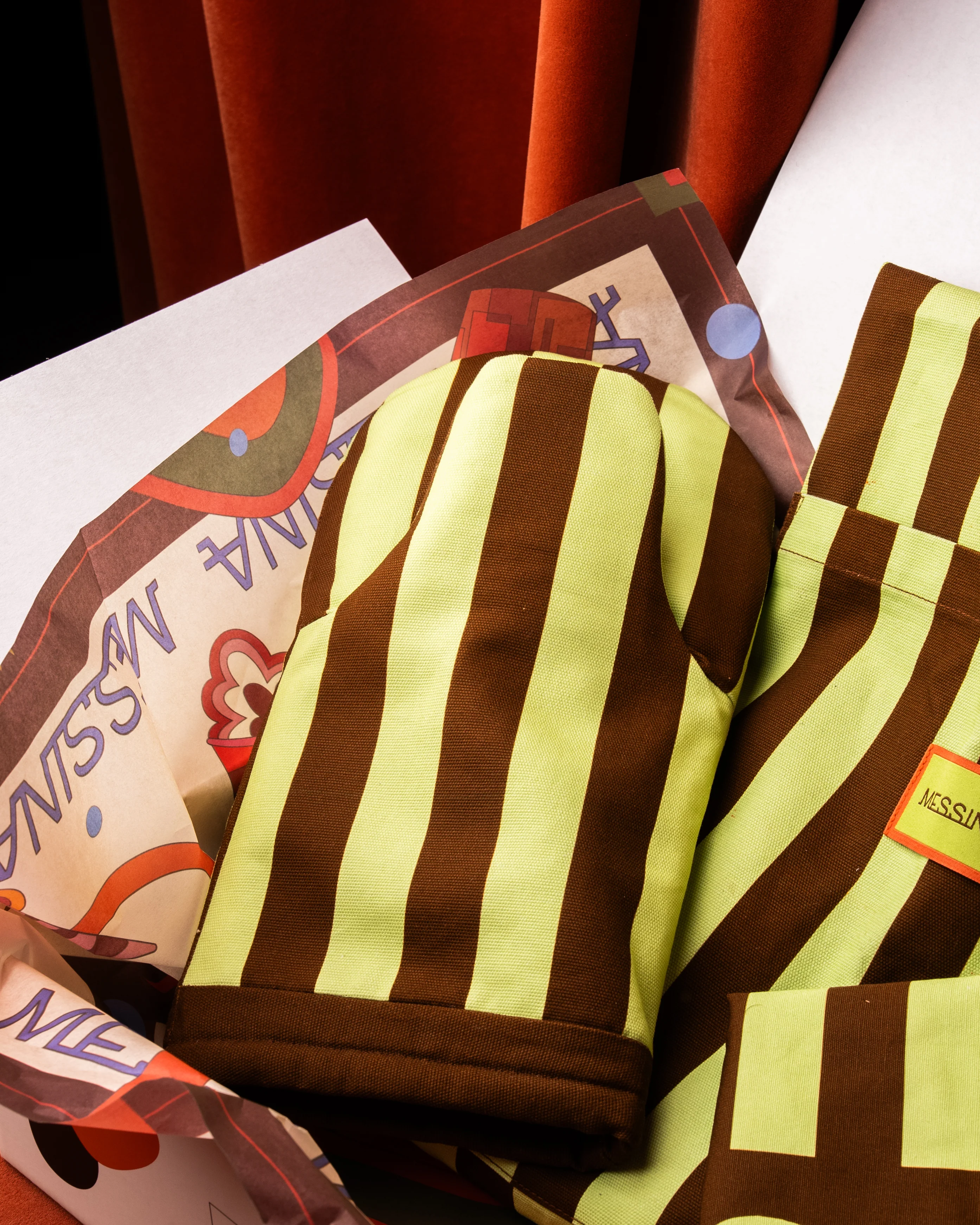 Oven Mitt - Image 3